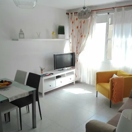 Hotel Montana Roja *